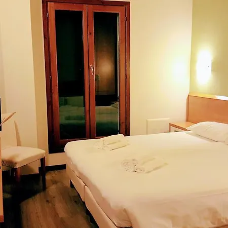 Avanguardia Otel