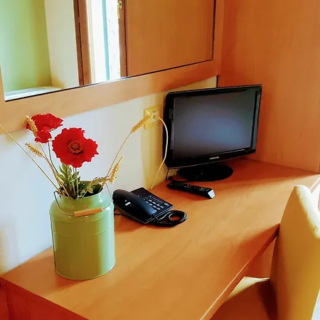 Otel Avanguardia 3*